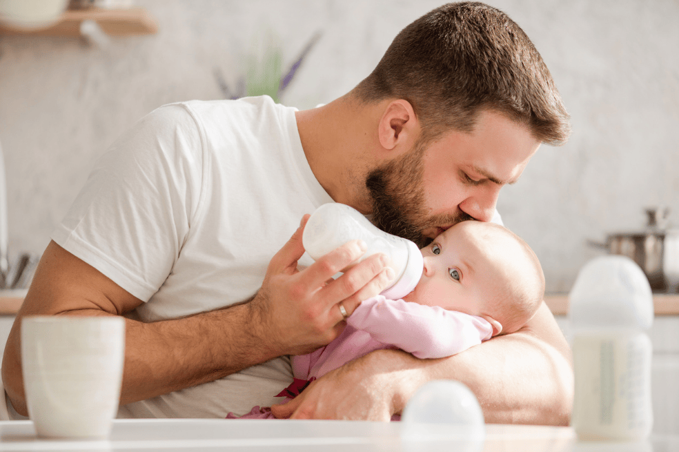 El cerebro de los papás primerizos se encoge con la llegada de su hijo