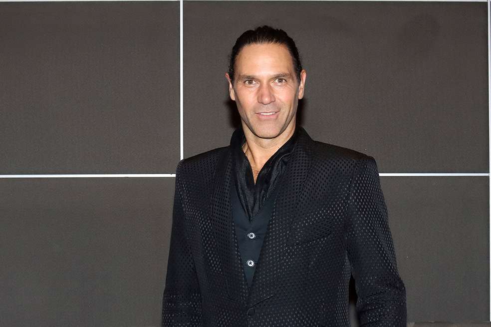 Actor de novelas aseguró sanarse de cáncer sin medicinas: “No quise quimios”