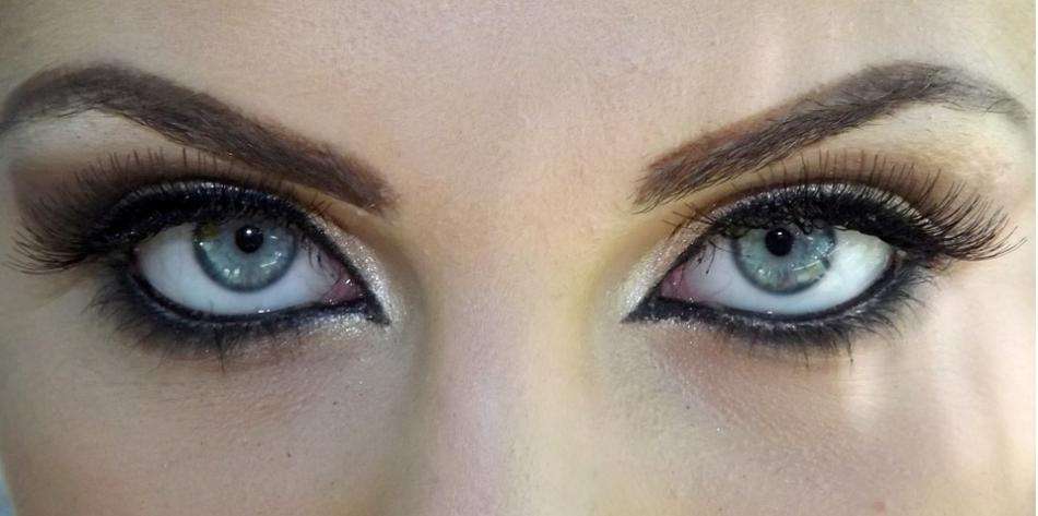 Maquillaje en tres tonos, una revolución para tus ojos
