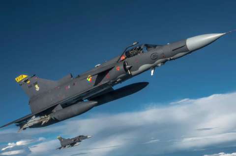 ¿Por qué aviones de guerra sobrevolaron Bogotá este domingo?