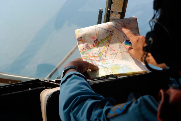Empresa de EE.UU. retoma búsqueda de avión malasio desaparecido en 2014