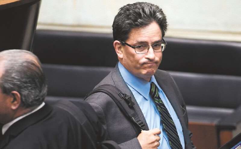 El ministro Alberto Carrasquilla dice que la sobretasa en servicio de energía para salvar Electricaribe sumaría hasta $1.500 al mes en las tarifas más altas./ Cristian Garavito - El Espectador