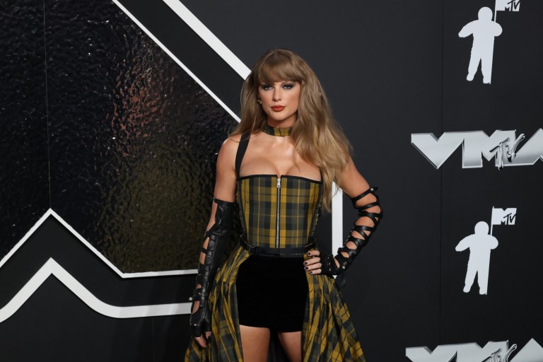 Taylor Swift alcanzó el récord de Beyoncé en los MTV VMAs 2024