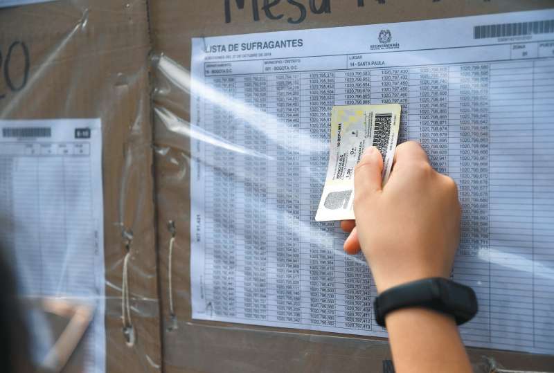 En la capital hay más de 50 puntos habilitados para la incripción de cedulas de manera presencial / Gustavo Torrijos
