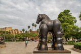 Admiten demanda para reabrir el Parque Lleras y la Plaza Botero en Medellín