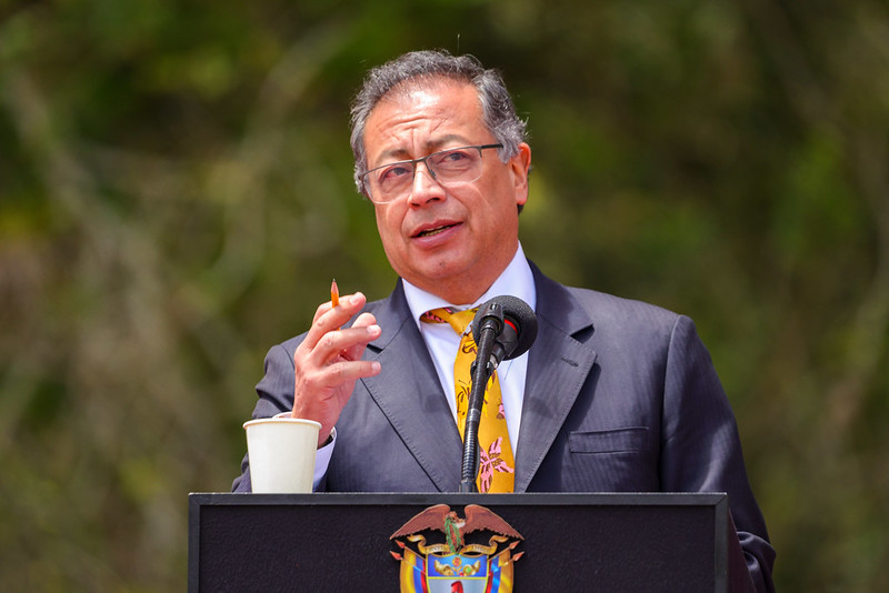 El presidente Gustavo Petro dio un discurso en el Puente de Boyacá.