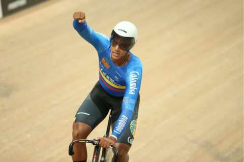 Kevin Santiago Quintero se coronó campeón del keirin en el Mundial de Ciclismo