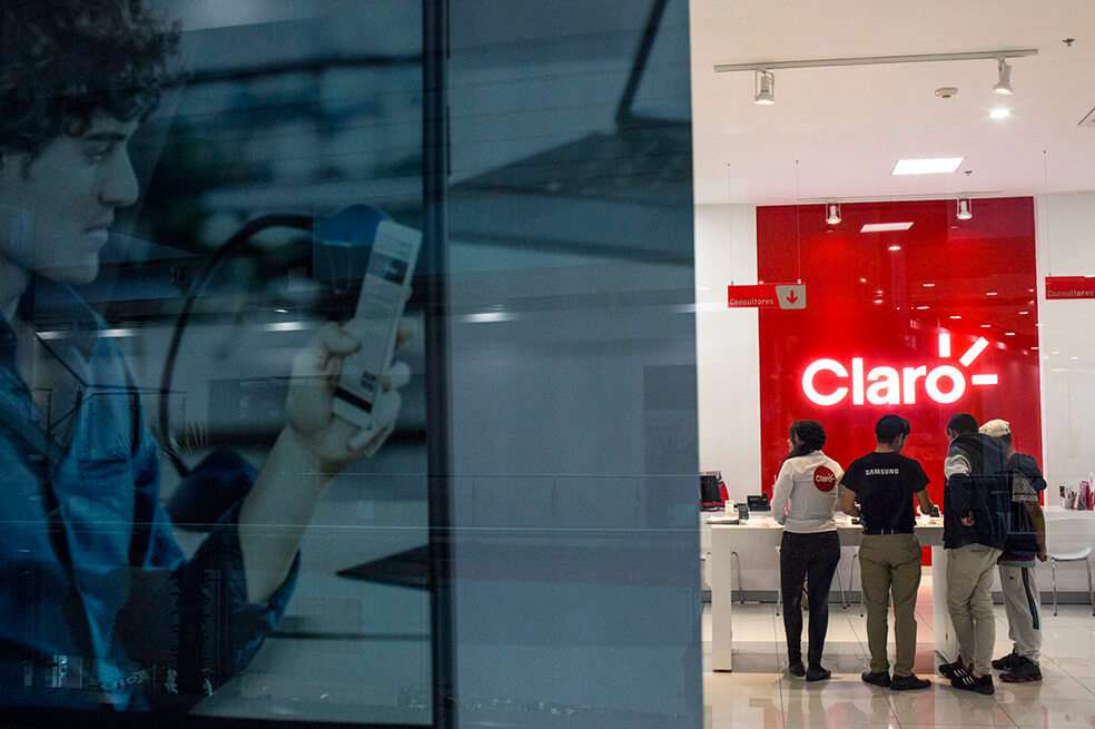 América Móvil opera bajo la marca Claro en Colombia. / Bloomberg