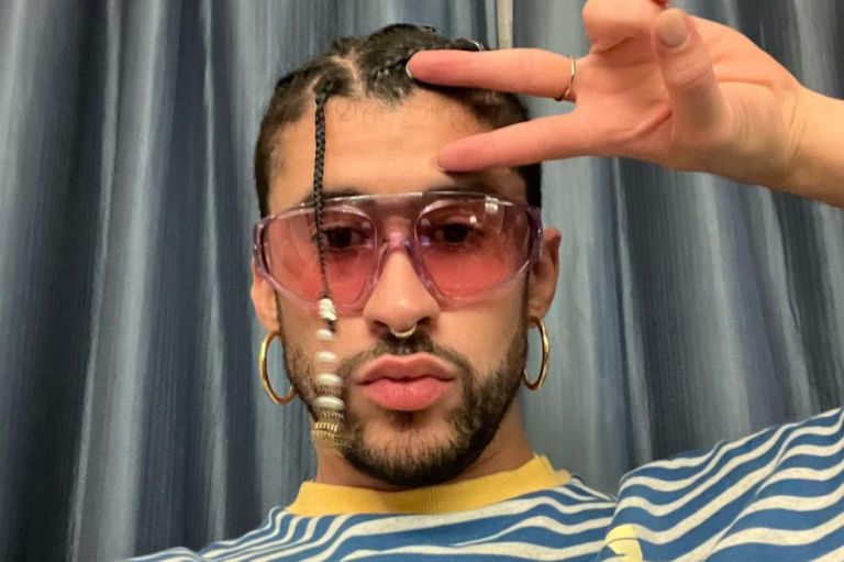 Video: Bad Bunny enciende las redes con pantalón que dejó volar la imaginación