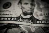Dólar a $3.500, cada vez más posible a causa de la guerra comercial