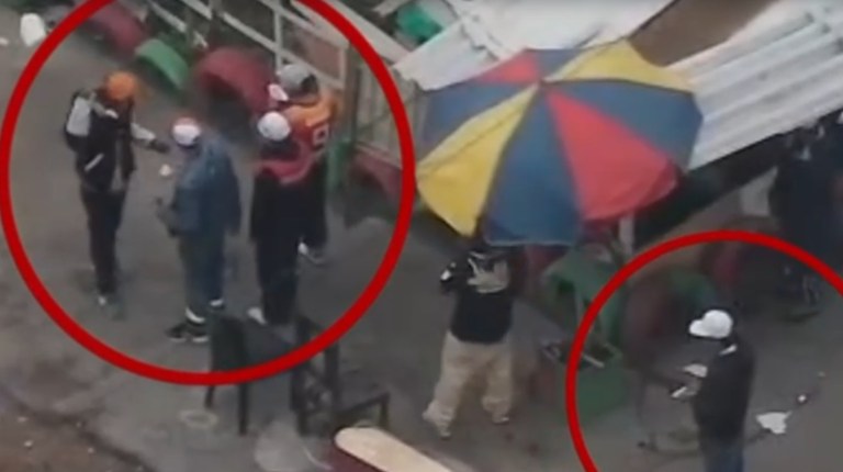 Dron de la Policía detectó expendio de droga en Bogotá: cinco capturados en San Benito
