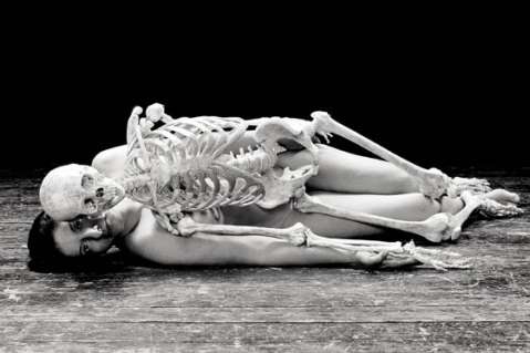 El performance de Mariana Abramovic