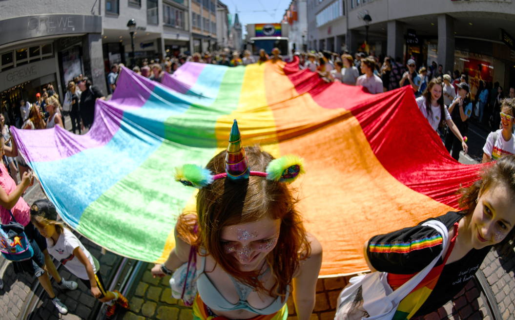 A finales de junio el día del orgullo gay se celebra en varios países del mundo. / AFP