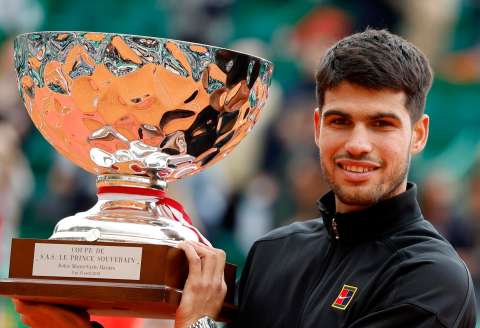 Carlos Alcaraz vuelve a sonreír: campeón del Másters 1000 de Montecarlo
