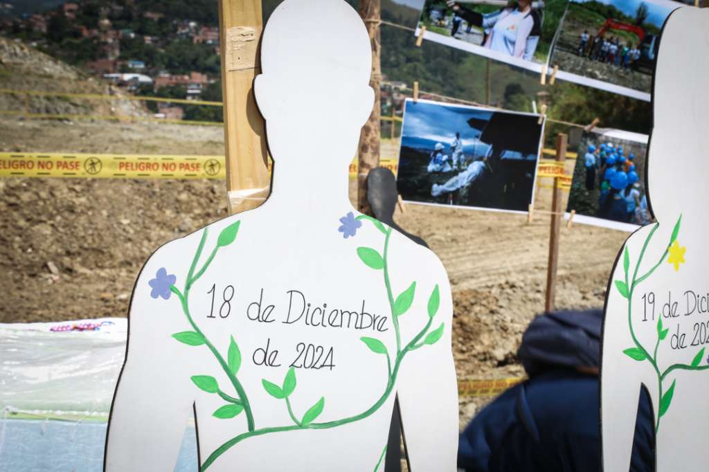 El 18 de diciembre de 2024, la Jurisdicción Especial para la Paz y la Unidad de Búsqueda de Personas Dadas por Desaparecidas confirmaron el hallazgo de restos en este sitio, conocido como la “fosa a cielo abierto” más grande del país.