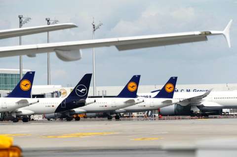 Lufthansa pospone decisión de acogerse a plan de rescate
