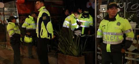 Cinco locales sellados y 14 armas blancas incautadas, balance de operativo en zona rosa de Bogotá