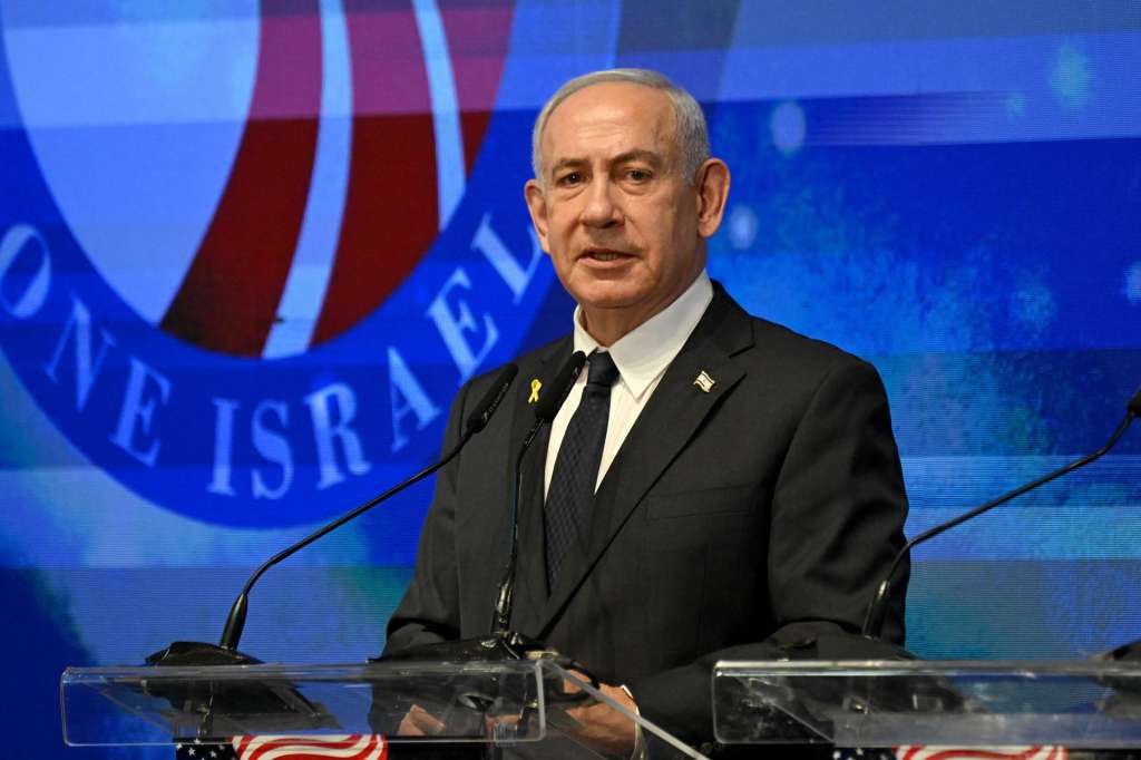 JERUSALEM (Israel), 15/09/2025.- Israeli Prime Minister Benjamin Netanyahu addresses the opening event of a bipartisan delegation of American legislators to Israel, at the Foreign Ministry in Jerusalem, 15 September 2025. The delegation includes 250 legislators from all 50 U.S. states – five elected officials from each state. (Jerusalén) EFE/EPA/DEBBIE HILL / POOL
