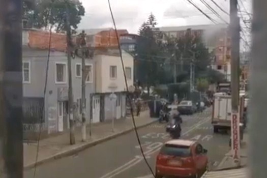 Robo de moto cerca a centro comercial desató persecución y disparos en Kennedy