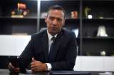 Ministro de Defensa habló sobre posible presencia de menores de edad en recientes bombardeos