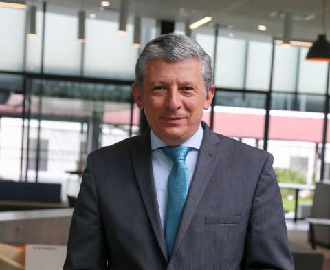 “En ningún momento he pensado en renunciar”: Cheyne, rector de la U. del Rosario