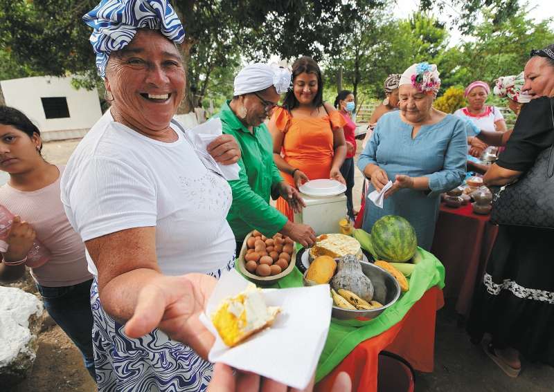 Según el DANE, el 93 % de las mujeres rurales realizan actividades de trabajo no remunerado. /Fundación Alpina
