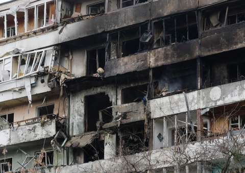 Bombardeos entre Rusia y Ucrania en medio de la búsqueda de un acuerdo de paz