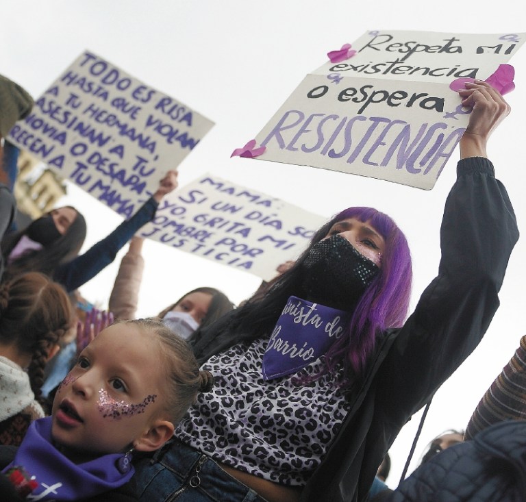 Juicio simbólico al Estado colombiano por feminicidios