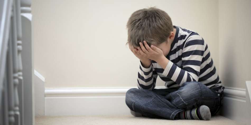¿Qué puede ocasionar en los niños la infidelidad de sus padres?