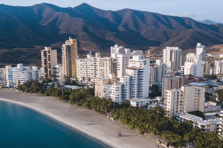 Hotel Mercure Santa Marta Emile