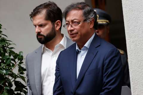 “Queremos hacer un acuerdo aeroespacial con Chile”: Gustavo Petro