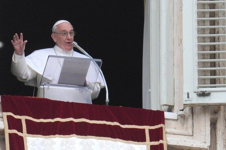 El papa instó a una reforma financiera en favor de los más pobres