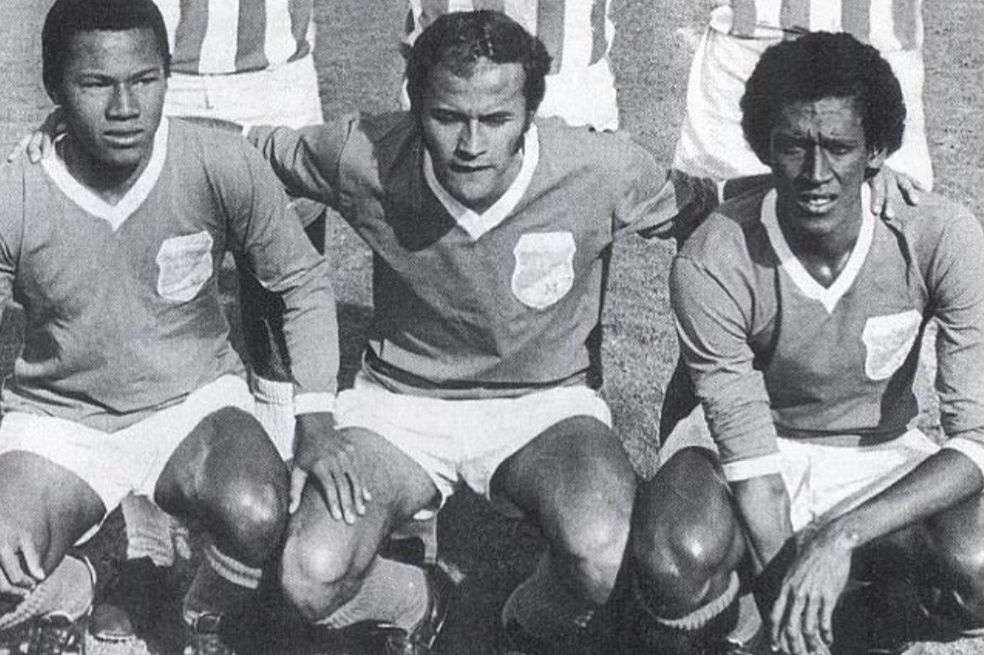 De izquierda a derecha, en Millonarios: Willington Ortíz, Alejandro Brand y Jaime Morón.