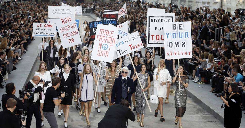 Chanel defiende el feminismo en la Semana de la Moda de París
