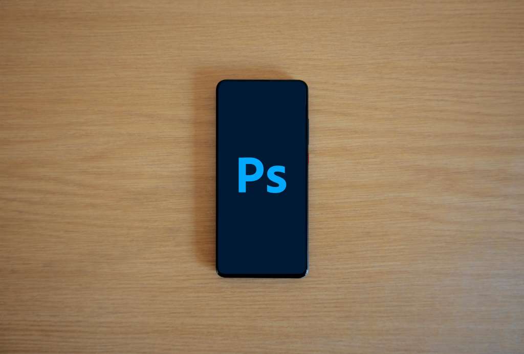 Adobe presenta Photoshop gratis en Android
