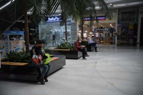 Ultimátum a plan piloto en centro comercial por posible incumplimiento de medidas