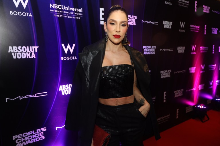 Por primera vez, grandes celebridades colombianas tuvieron la oportunidad de caminar sobre la alfombra roja de los People's Choice Awards.