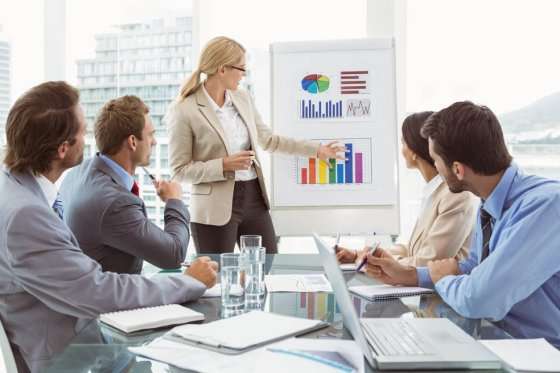 El salario de las colombianas es más bajo que el de los hombres