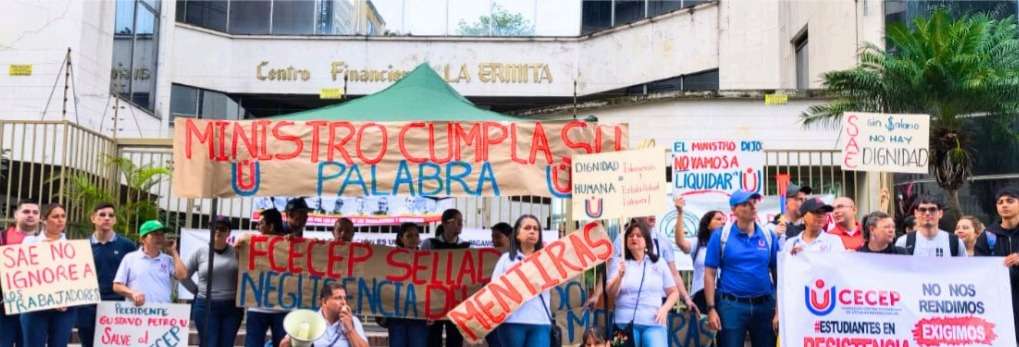 Los trabajadores de la FCECEP piden comunicaciones claras información clara sobre su reubicación laboral y el pago de las obligaciones pendientes.