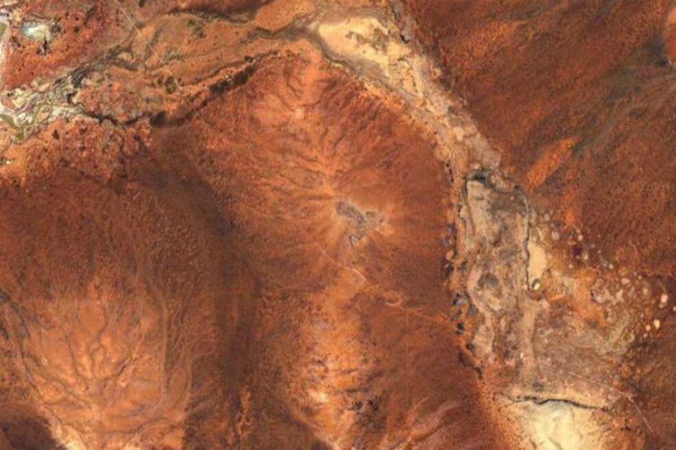 El cráter Yarrabubba se encuentra entre las localidades de Sandstone y Meekatharra (Australia). / Agencia Sinc - Google Maps
