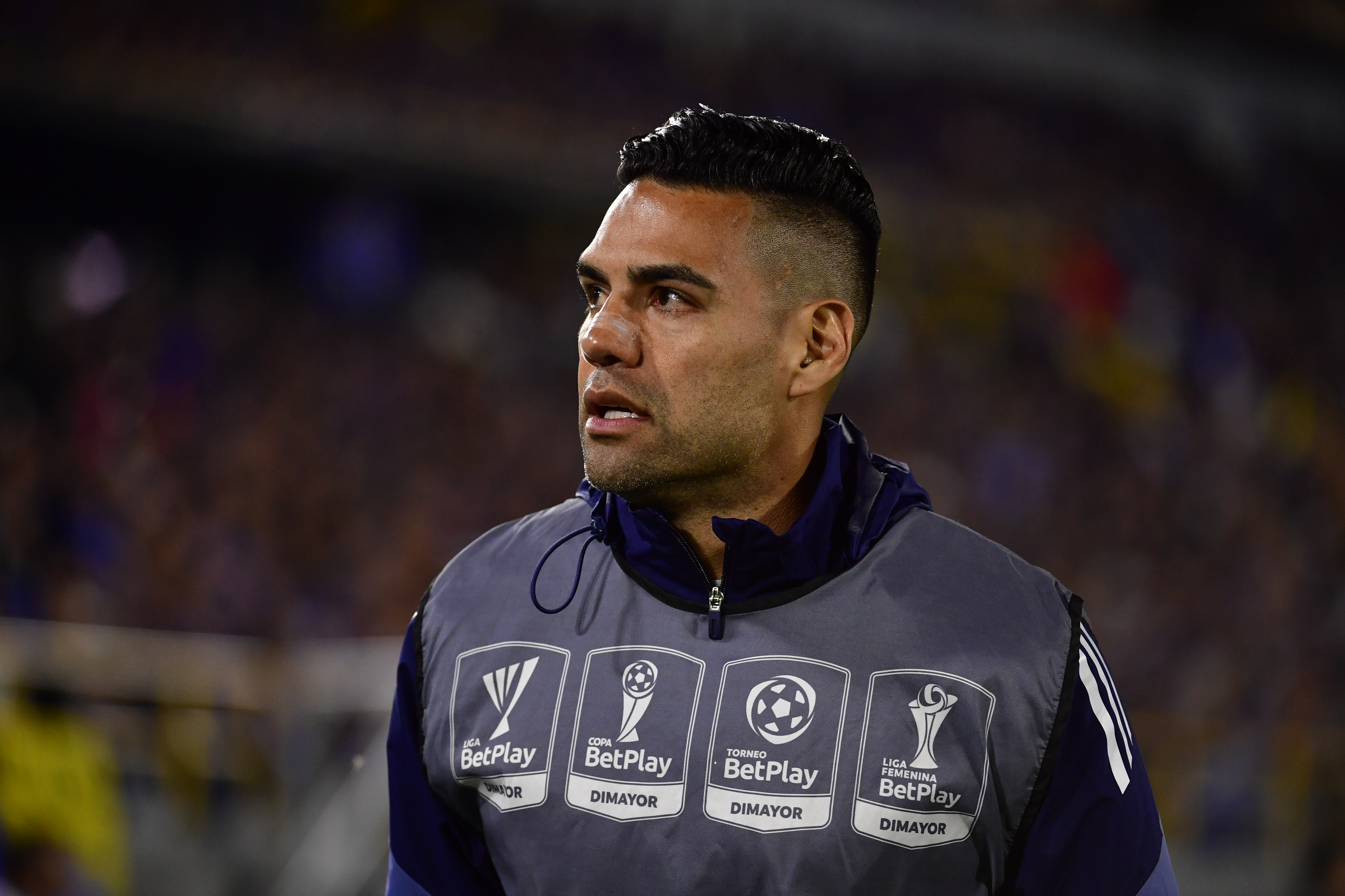 Jugador de Millonarios durante el compromiso ante Águilas Doradas en el Estadio El Campin de Bogotá
