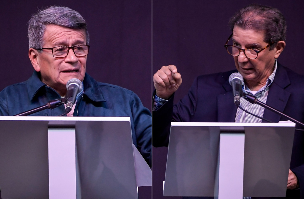 Pablo Beltrán, jefe negociador del ELN y José Félix Lafaurie, miembro de la delegación del gobierno Petro para esta negociación.