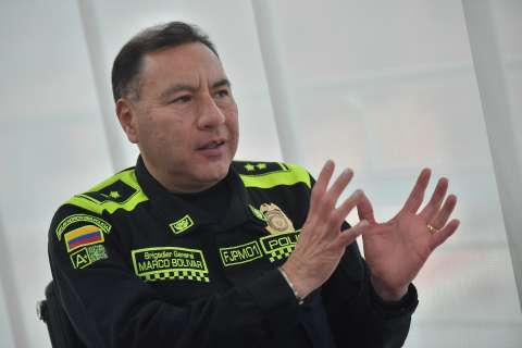 “Investigamos con el fiscal Barbosa casos de corrupción”: general Marco Bolívar