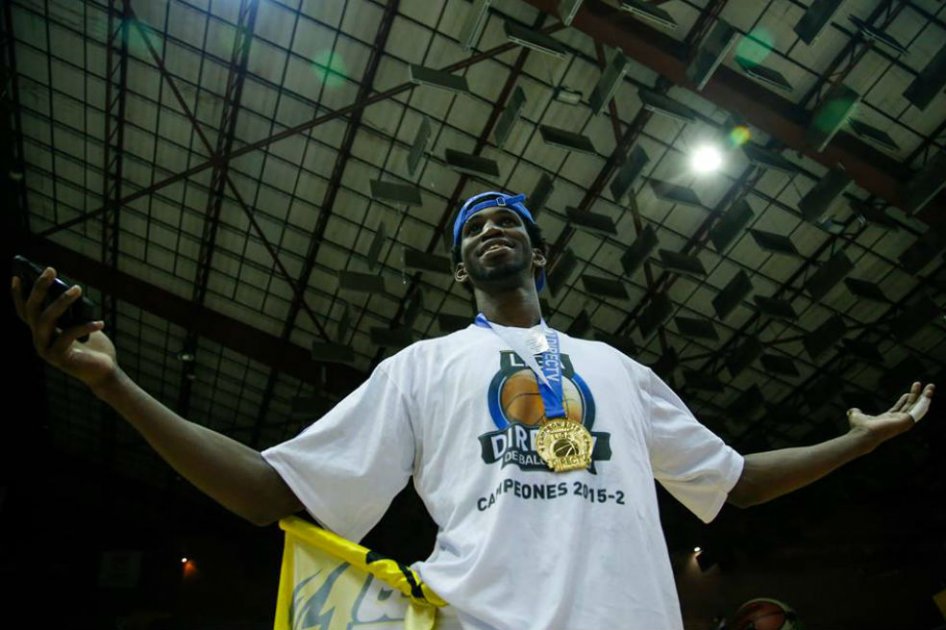 Arnold Louis, MVP de la Final de la Liga Directv. Foto: Liga Directv