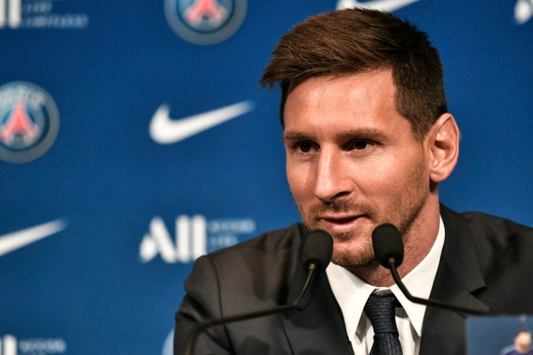 PSG confirma que Lionel Messi tiene covid-19