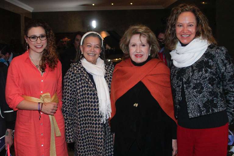 LAURA GALINDO-NORA TRUJILLO-MARIA CRISTINA PALAU-MARIA ALEJANDRA NEIRA la voz del poder