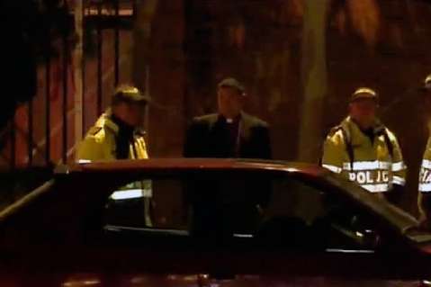 Hallan vehículo con dos presuntos sacerdotes de Kennedy asesinados