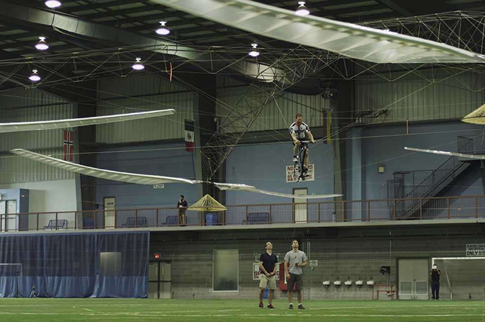 La compañía AeroVelo se quedó con los US$250.000 luego de volar durante 60 segundos un helicóptero sin motor.