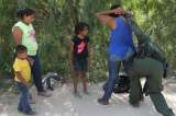 Los riesgos mentales que corren los niños migrantes de Nicaragua, según Unicef