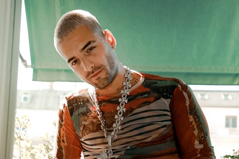 Maluma tuvo emotivo gesto con un domiciliario a quien sorprendió e hizo llorar